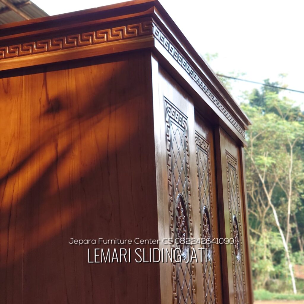 Lemari pakaian minimalis 3 pintu