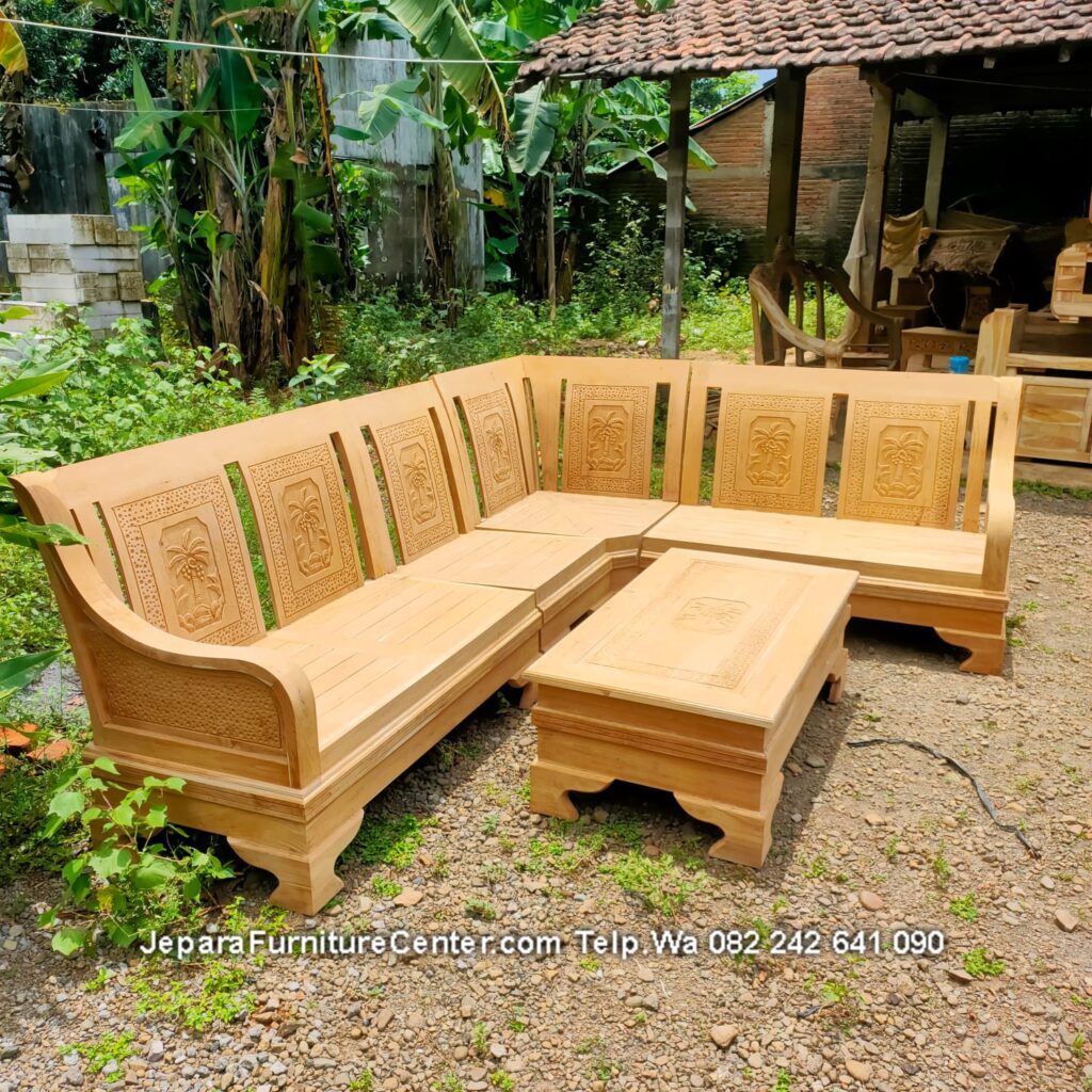 Kursi sudut minimalis semut kayu jati